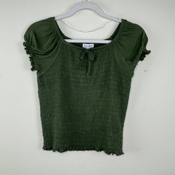 Love Fire Oliveline Green Short Sleeve Square Neck Smocked Top NWT Kids Large - Picture 2 of 8